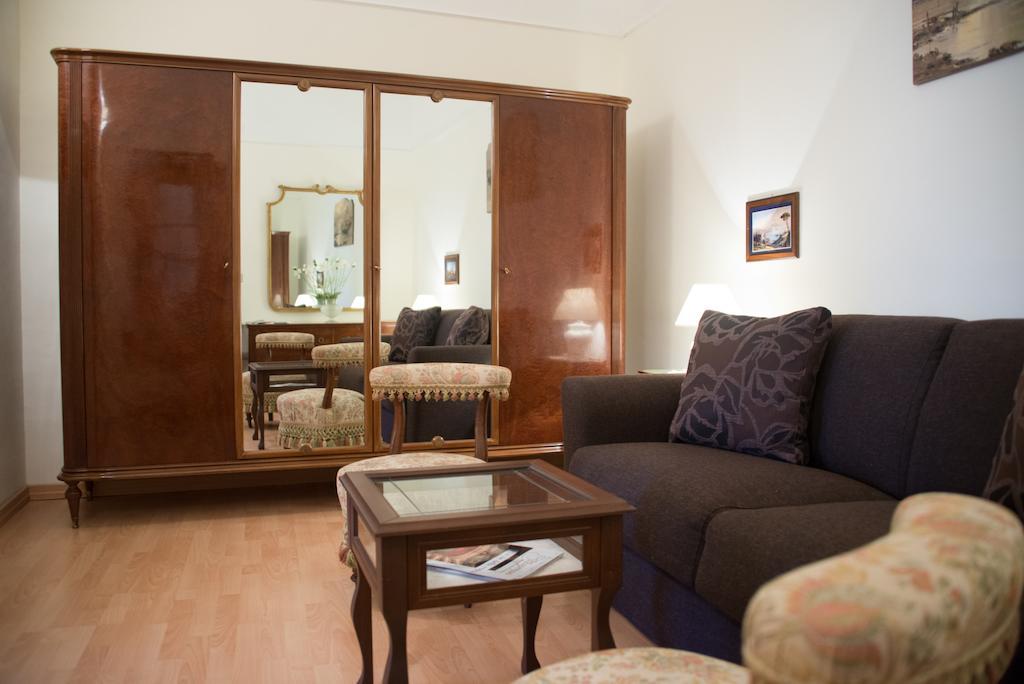 Il Giglio Rosso Apartment Naples Room photo