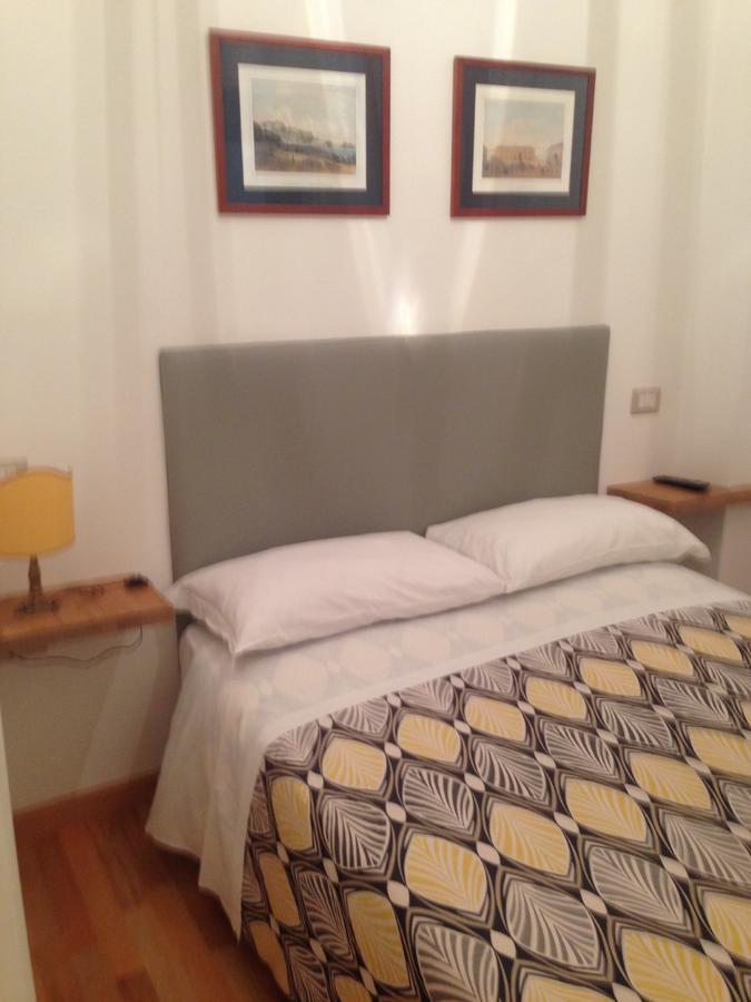 Il Giglio Rosso Apartment Naples Exterior photo
